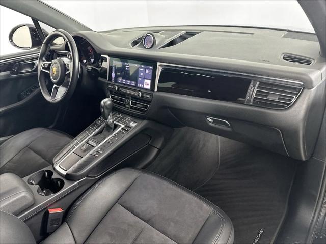 2021 Porsche Macan Macan