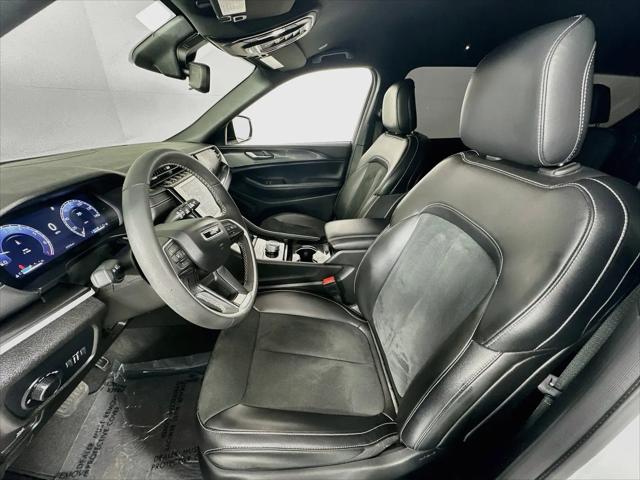 2023 Jeep Grand Cherokee L Altitude 4x2