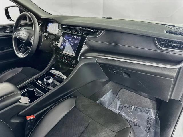 2023 Jeep Grand Cherokee L Altitude 4x2