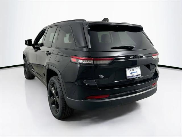 2023 Jeep Grand Cherokee Limited 4x2