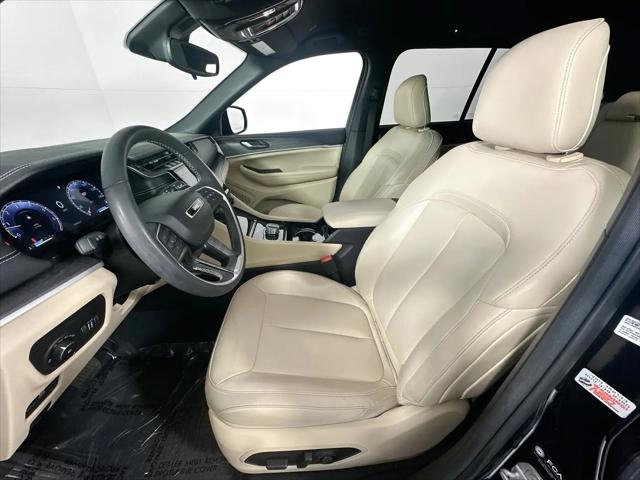2023 Jeep Grand Cherokee Limited 4x2