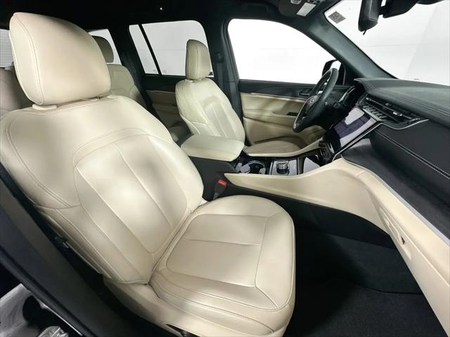 2023 Jeep Grand Cherokee Limited 4x2