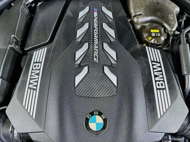 2022 BMW M5 i xDrive