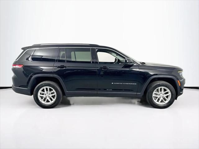 2023 Jeep Grand Cherokee L Laredo 4x2