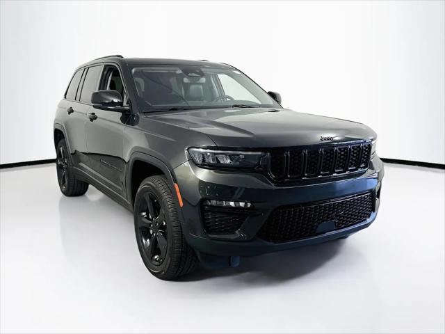 2023 Jeep Grand Cherokee Limited 4x2