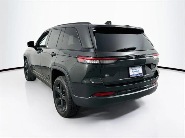2023 Jeep Grand Cherokee Limited 4x2