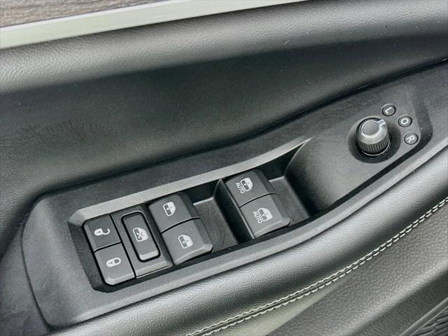 2023 Jeep Grand Cherokee Limited 4x2