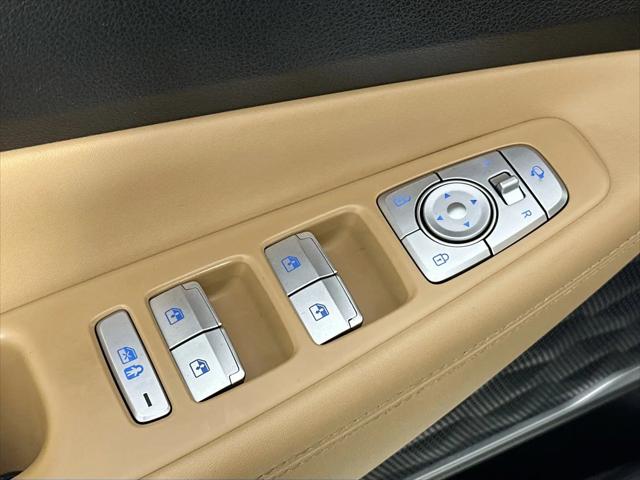 2022 Hyundai Santa Fe Calligraphy