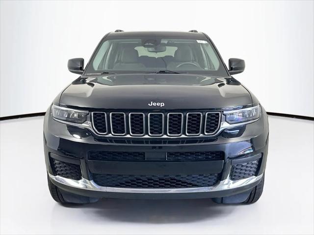 2023 Jeep Grand Cherokee L Laredo 4x2