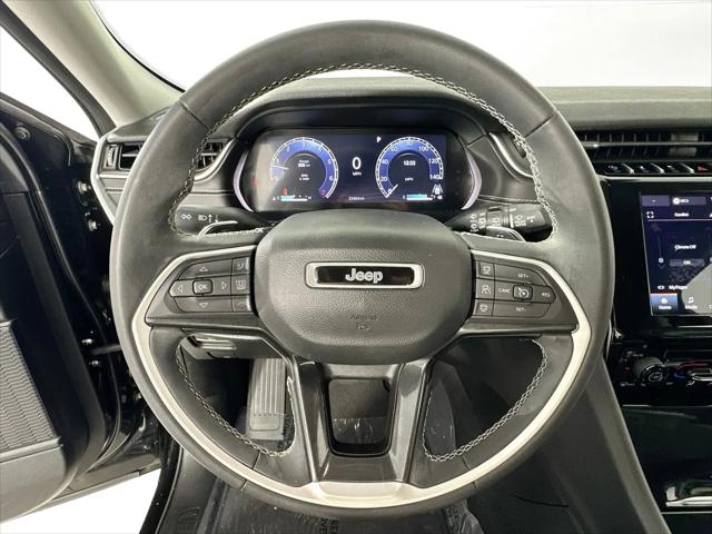 2023 Jeep Grand Cherokee L Laredo 4x2