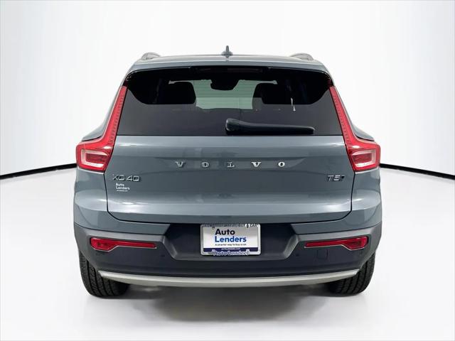 2022 Volvo XC40 T5 Inscription