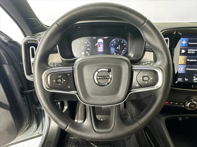 2022 Volvo XC40 T5 Inscription