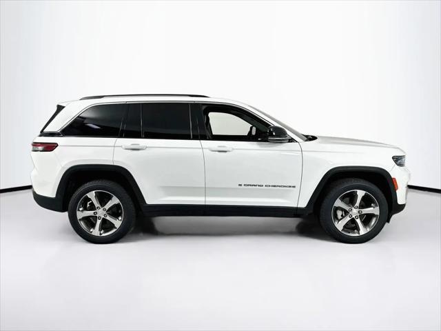 2023 Jeep Grand Cherokee Limited 4x2