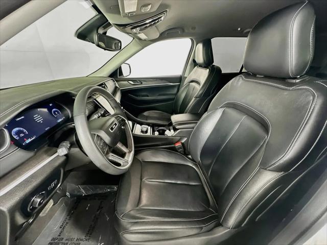 2023 Jeep Grand Cherokee Limited 4x2