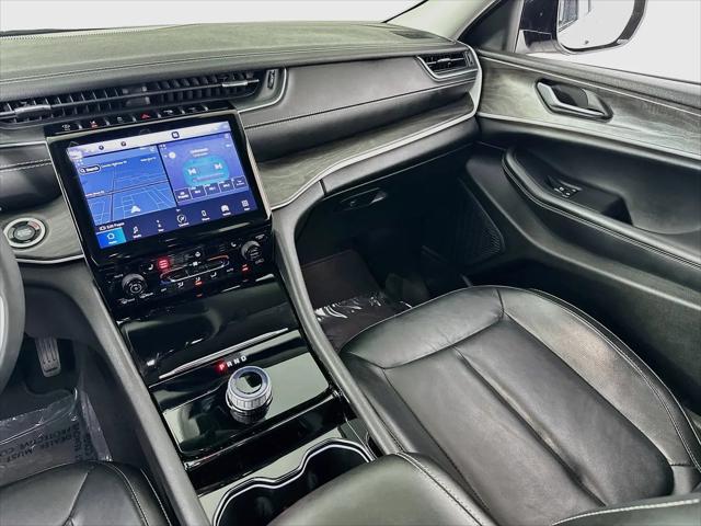 2023 Jeep Grand Cherokee Limited 4x2