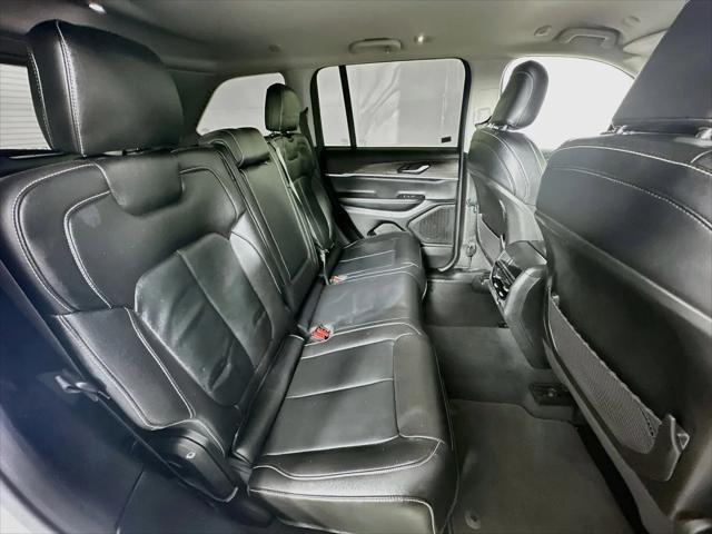 2023 Jeep Grand Cherokee Limited 4x2