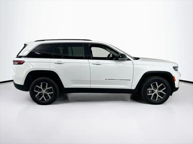 2023 Jeep Grand Cherokee Limited 4x2