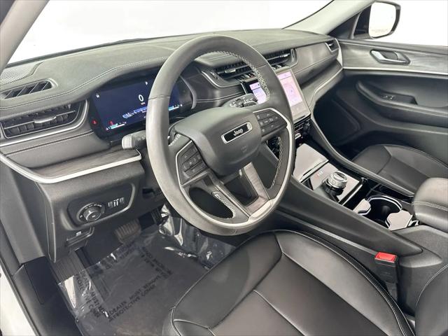 2023 Jeep Grand Cherokee Limited 4x2