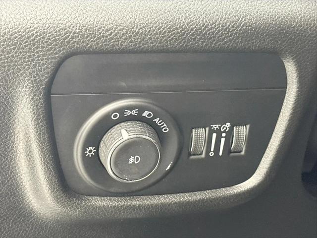 2023 Jeep Grand Cherokee Limited 4x2