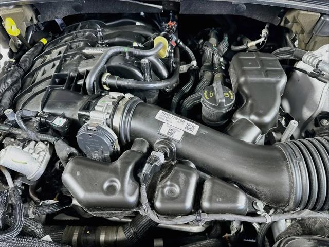 2023 Jeep Grand Cherokee Laredo 4x4