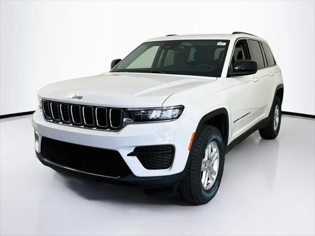 2023 Jeep Grand Cherokee Laredo 4x4 for sale in Palm Harbor, FL