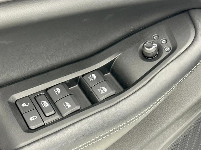 2023 Jeep Grand Cherokee Altitude 4x2