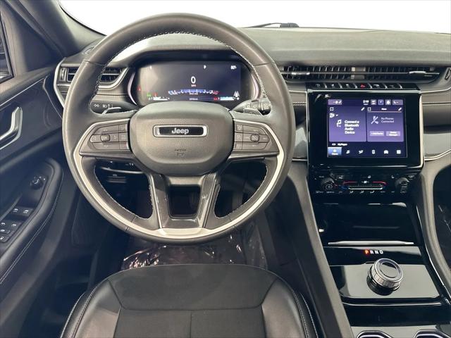 2023 Jeep Grand Cherokee Altitude 4x2