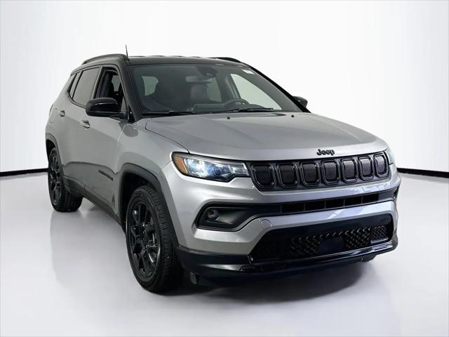 2022 Jeep Compass Altitude FWD