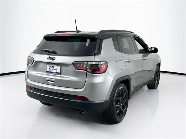 2022 Jeep Compass Altitude FWD