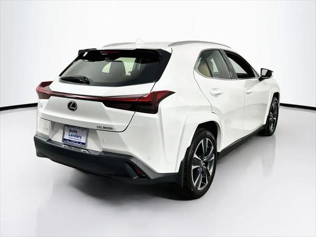 2025 Lexus 300 Premium
