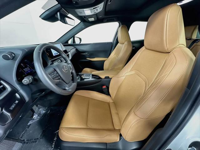 2025 Lexus 300 Premium