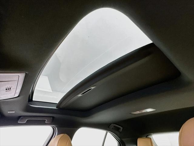 2025 Lexus 300 Premium