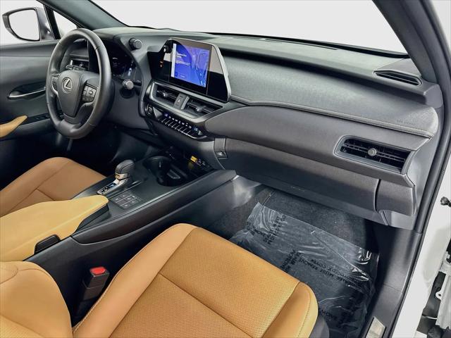2025 Lexus 300 Premium