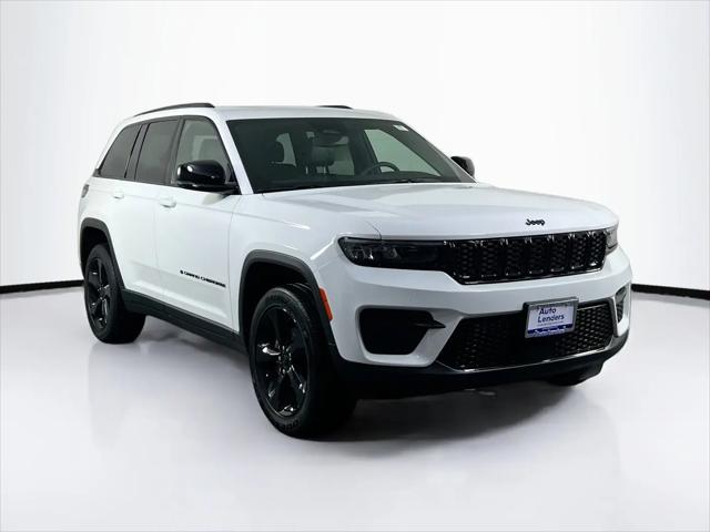 2023 Jeep Grand Cherokee Altitude 4x4