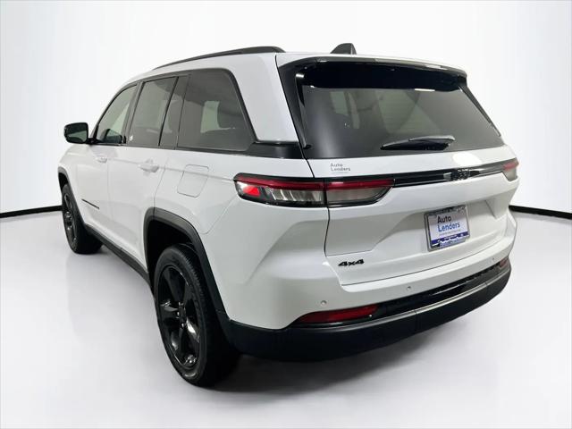 2023 Jeep Grand Cherokee Altitude 4x4