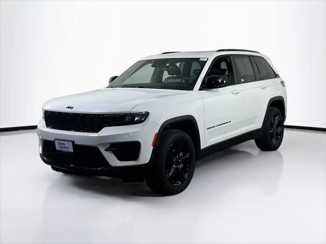 2023 Jeep Grand Cherokee Altitude 4x4 for sale in Fairless Hills, PA