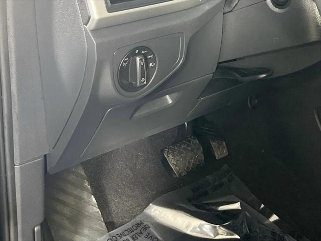 2023 Volkswagen Atlas Cross Sport 2.0T SE