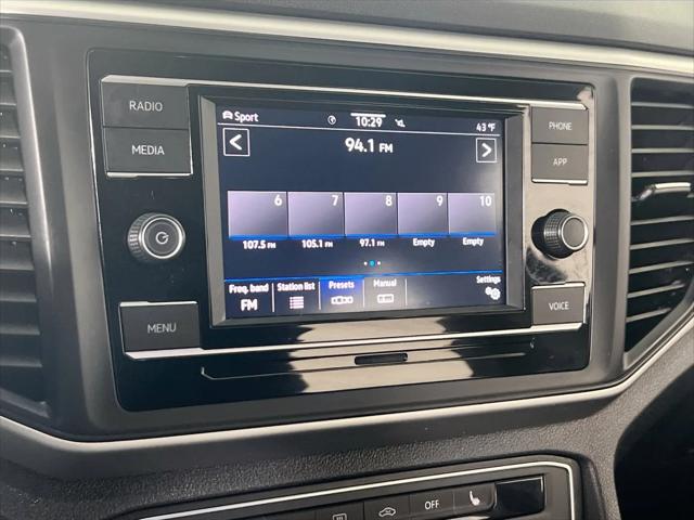 2023 Volkswagen Atlas Cross Sport 2.0T SE
