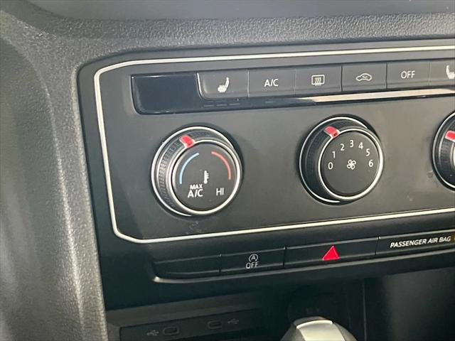 2023 Volkswagen Atlas Cross Sport 2.0T SE