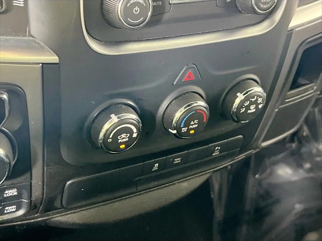 2022 Ram 1500 Classic Warlock Quad Cab 4x4 6'4" Box