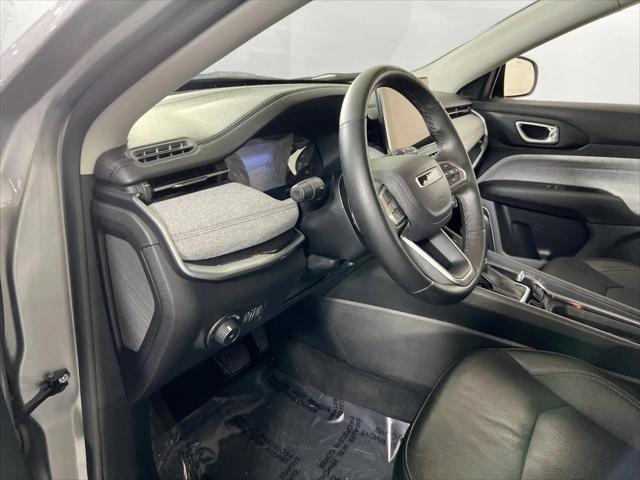 2022 Jeep Compass Latitude Lux 4x4