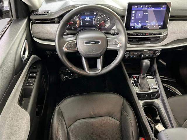 2022 Jeep Compass Latitude Lux 4x4