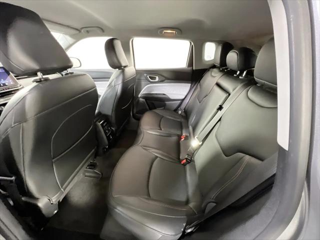 2022 Jeep Compass Latitude Lux 4x4