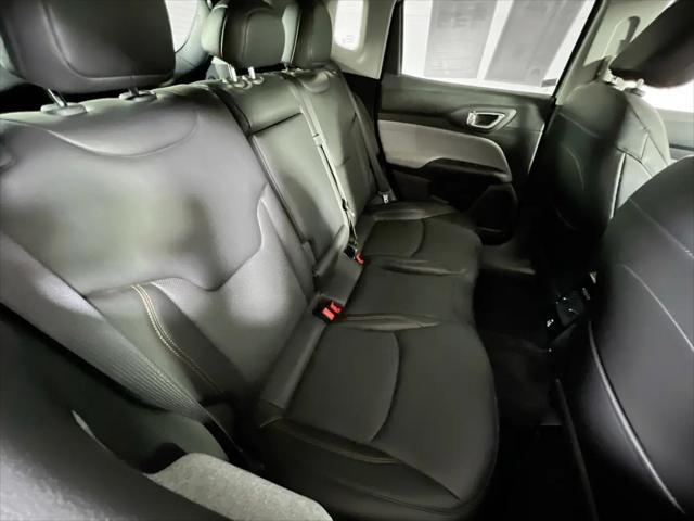 2022 Jeep Compass Latitude Lux 4x4