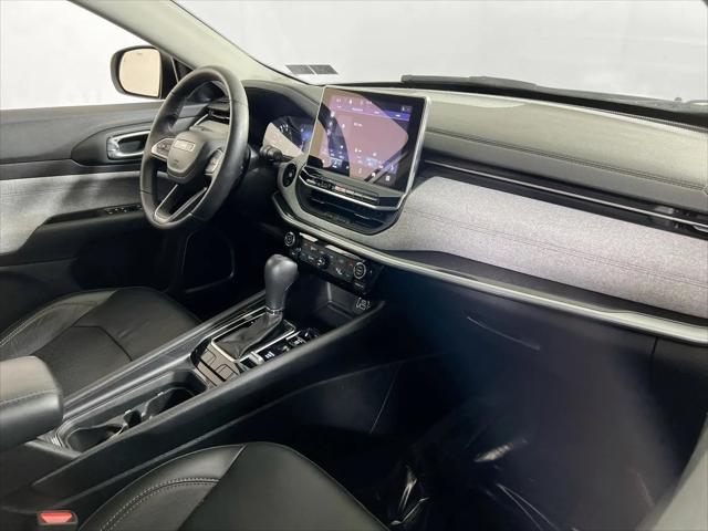 2022 Jeep Compass Latitude Lux 4x4