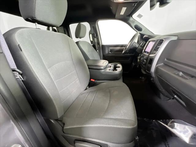 2022 Ram 1500 Classic Warlock Quad Cab 4x4 6'4" Box