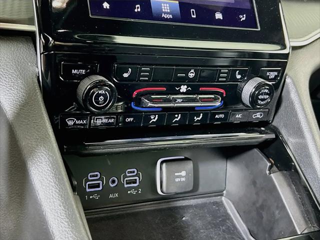 2023 Jeep Grand Cherokee L Altitude 4x4