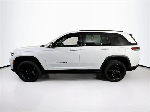 2023 Jeep Grand Cherokee Altitude 4x4
