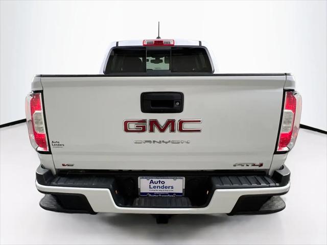 2022 GMC Canyon 4WD Crew Cab Short Box AT4 - Cloth
