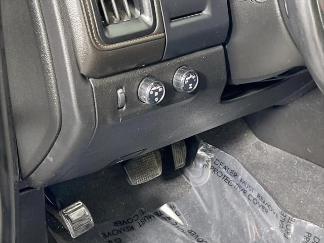 2022 GMC Canyon 4WD Crew Cab Short Box AT4 - Cloth
